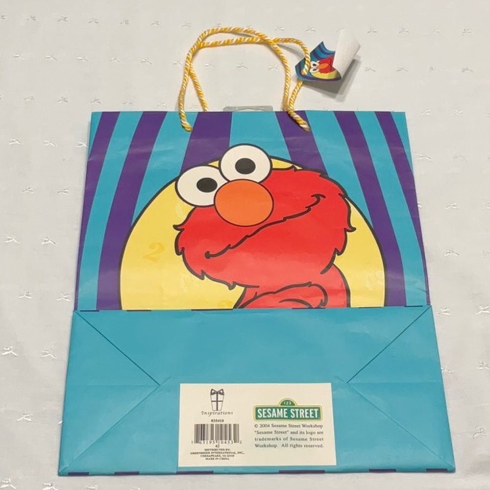 Sesame Street Elmo Gift Bag​